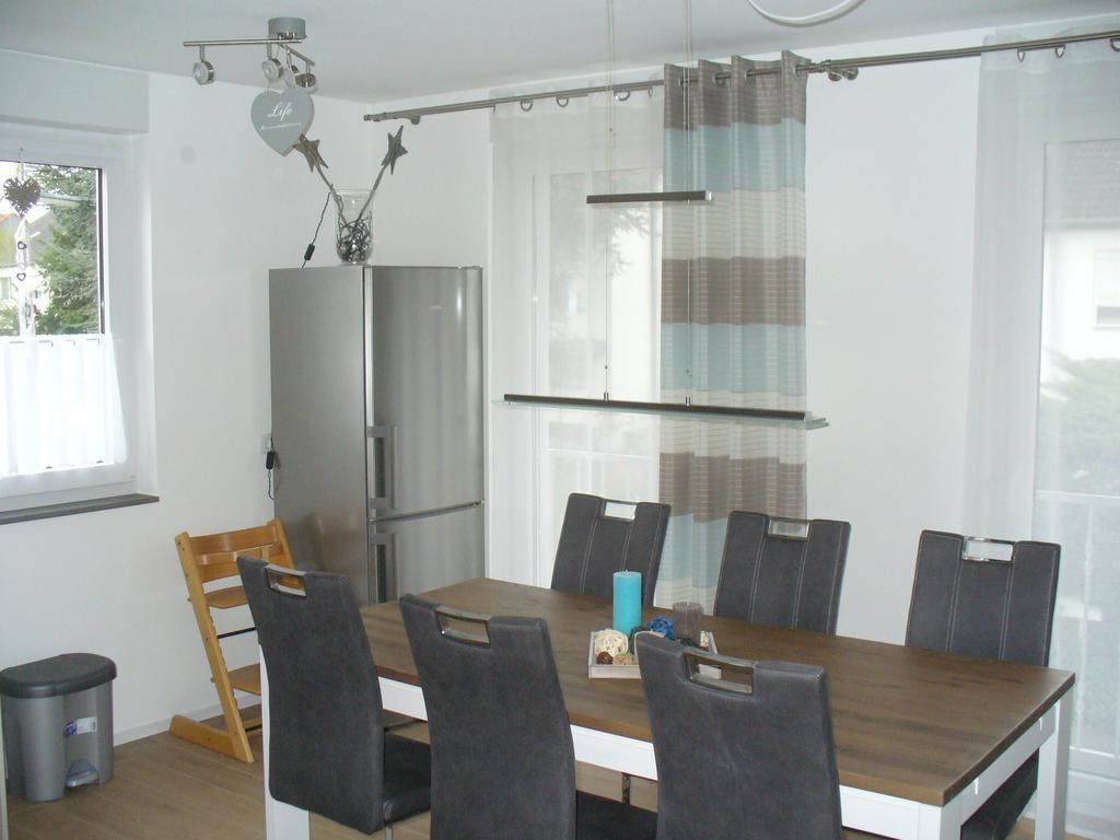 Ferienwohnung Rheinaue Кёльн Экстерьер фото